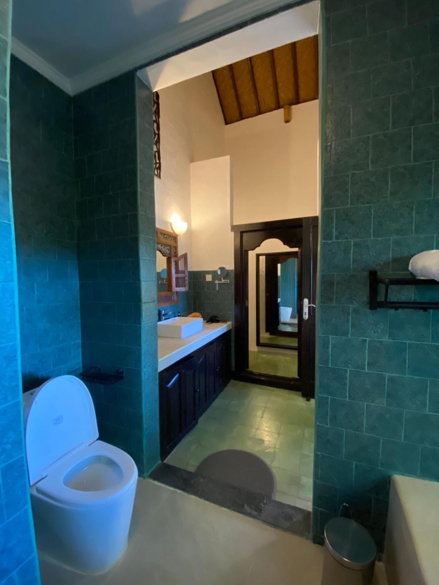 Puri Ayu Hotell Canggu Exteriör bild