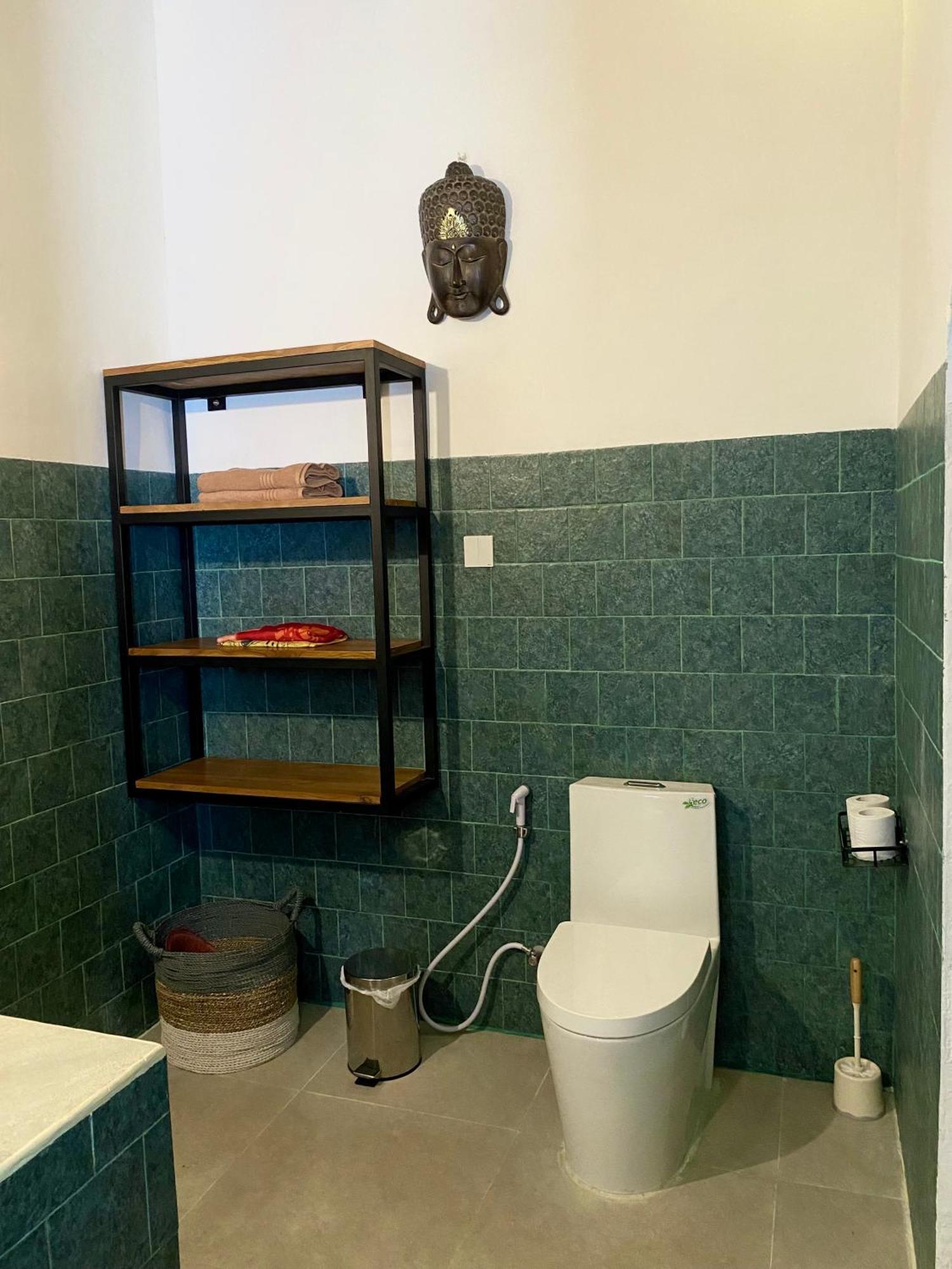 Puri Ayu Hotell Canggu Exteriör bild
