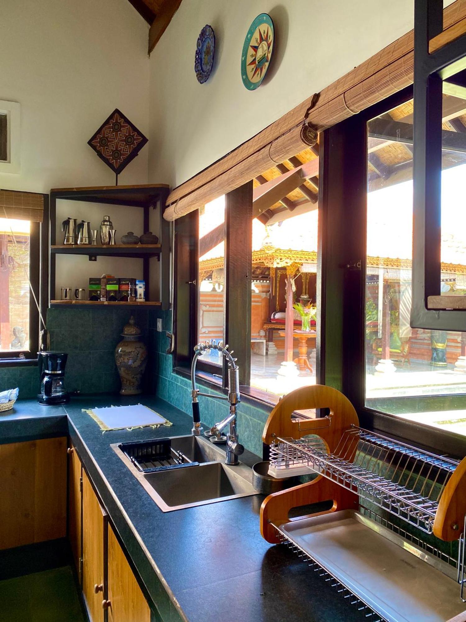 Puri Ayu Hotell Canggu Exteriör bild