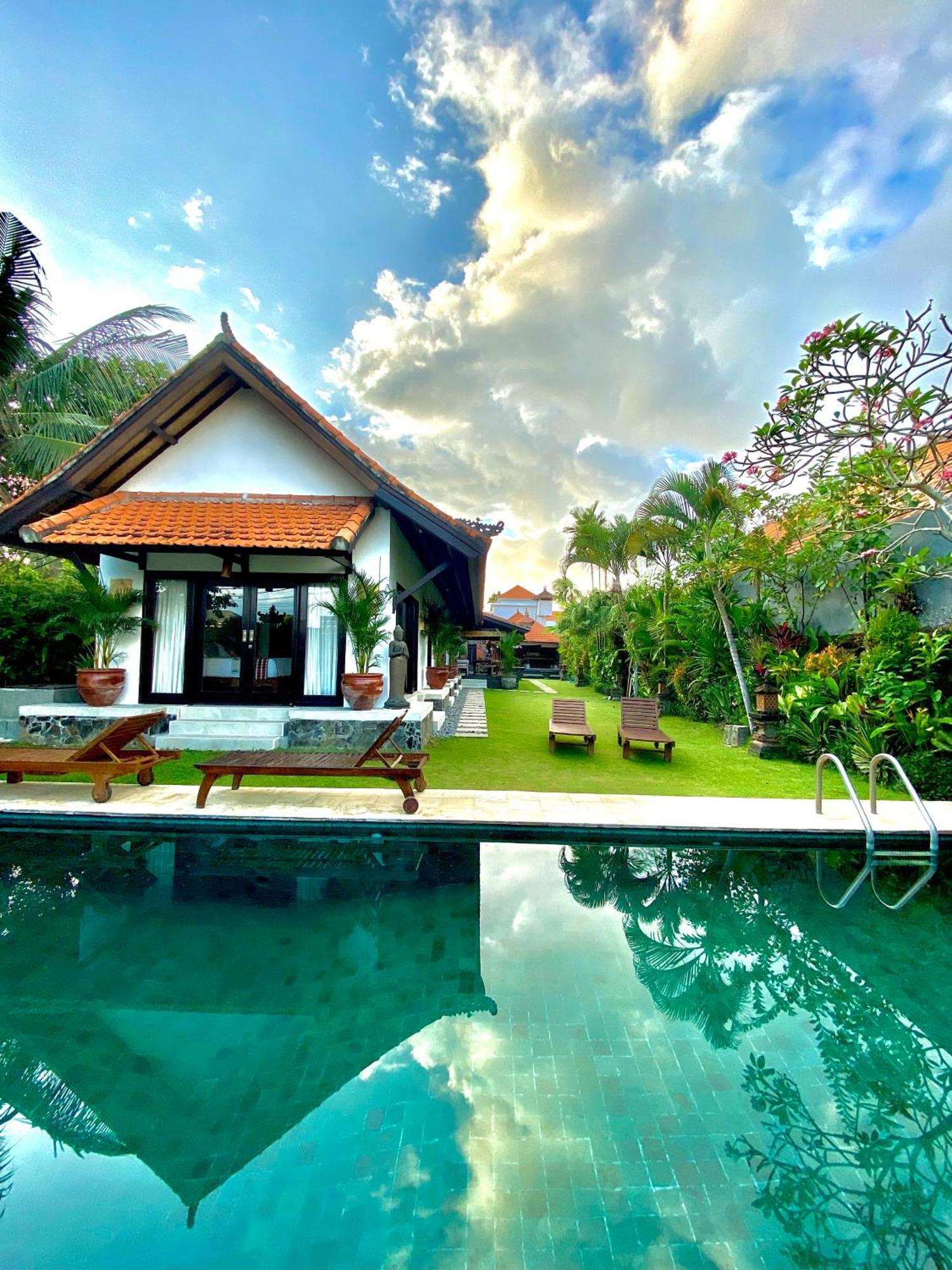Puri Ayu Hotell Canggu Exteriör bild