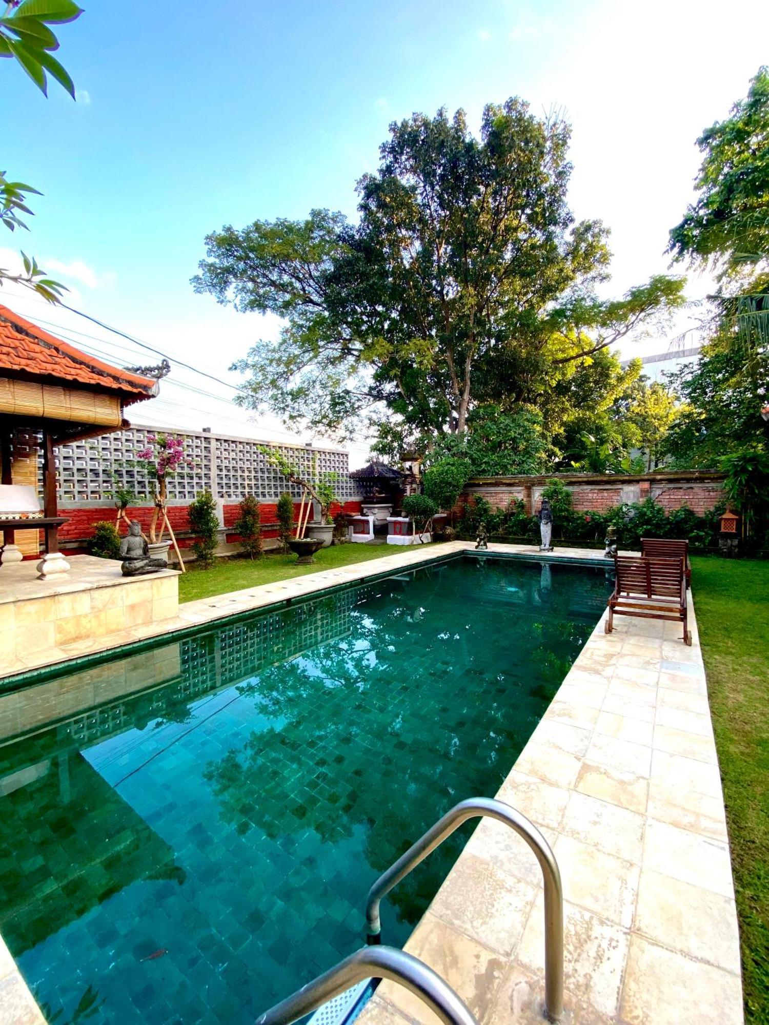 Puri Ayu Hotell Canggu Exteriör bild