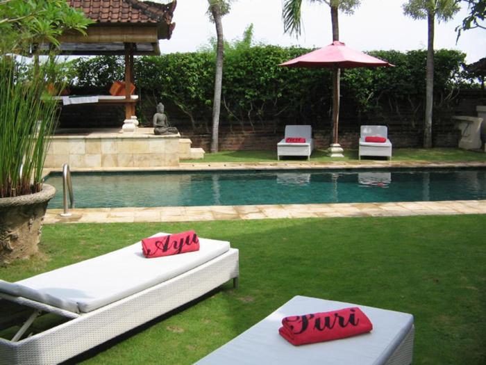 Puri Ayu Hotell Canggu Exteriör bild