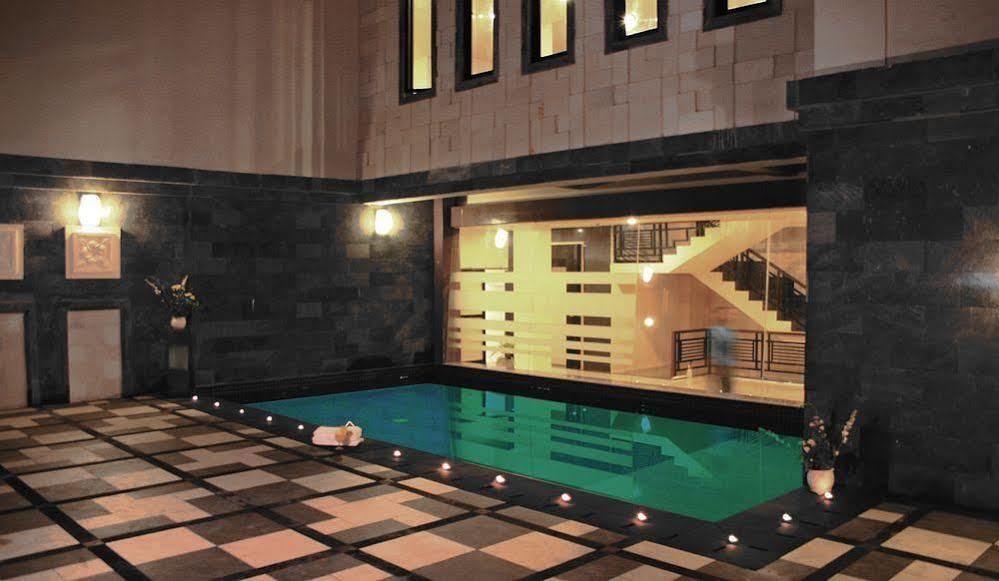 Puri Ayu Hotell Canggu Exteriör bild